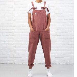 Lucy and yak corduroy in ash pink